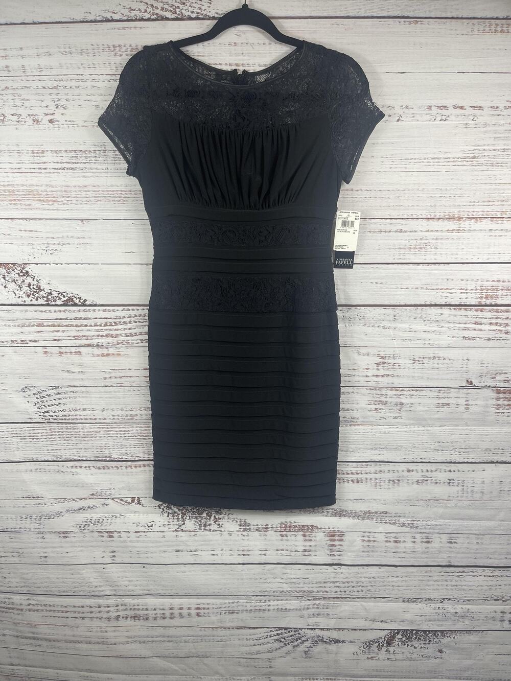 Adrianna Papell Dress Women's Size 6P Black Lace Pleated Sheath Short Sleeve